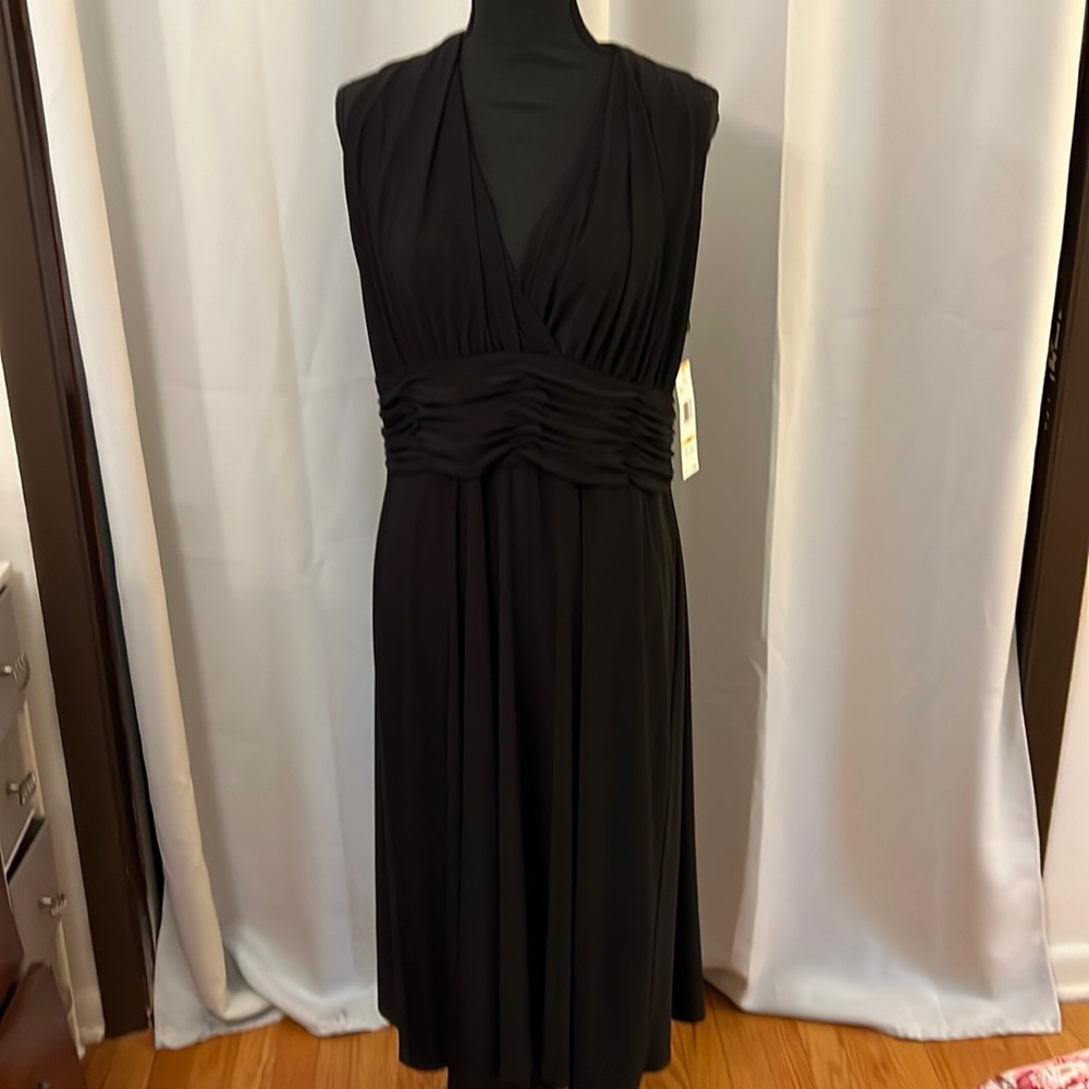 NWT Jones New York Black Dress